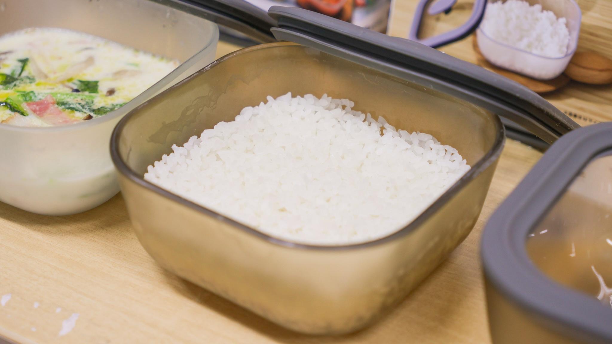 電子レンジで1合分の炊飯も。おかずの調理〜保存まで叶う、ズボラの味方