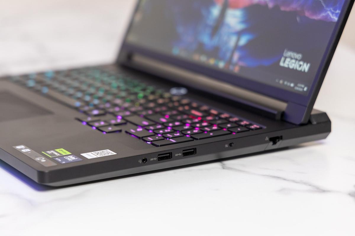 重い。デカい。でもこの映像美ならOK。レノボのゲーミングPC「Legion 