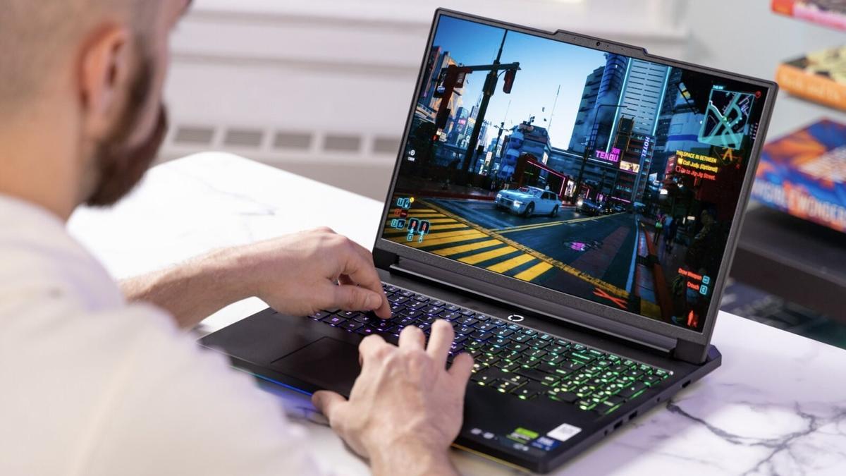 重い。デカい。でもこの映像美ならOK。レノボのゲーミングPC「Legion 