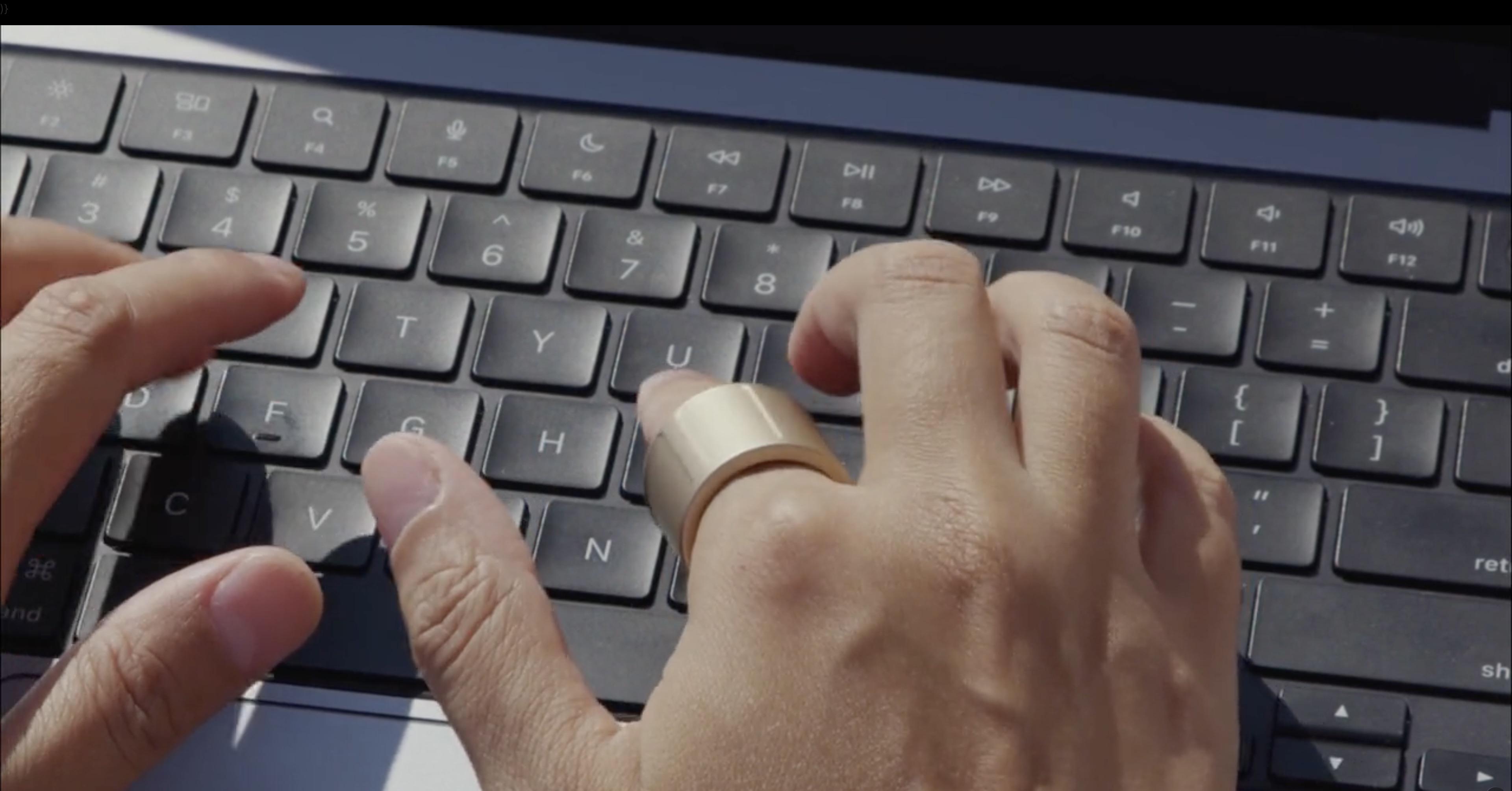 俺がマウスだ。指がコントローラーになる「マウス指輪」