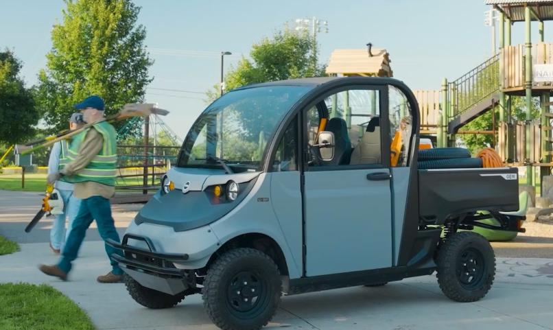 多目的で悪路も走破。アメリカで電動軽トラを作るとこうなる