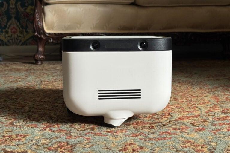 レトロっぽいけど高性能なロボット掃除機。これほど魅力的なガジェット
