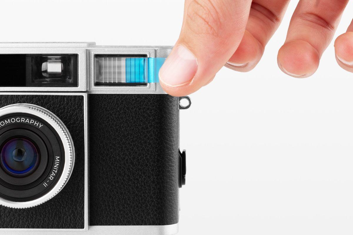 アート写真に！lomoカメラ✳フィルムカメラ アートなインスタントカメラ「Lomo'Instant Explorer」でこだわりの1枚