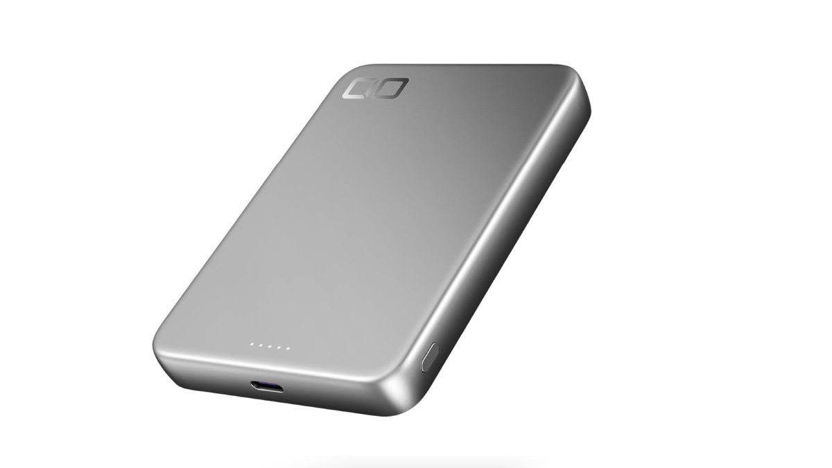 CIOが新常識。薄型8000mAhに「発熱抑制モード」を搭載してきた