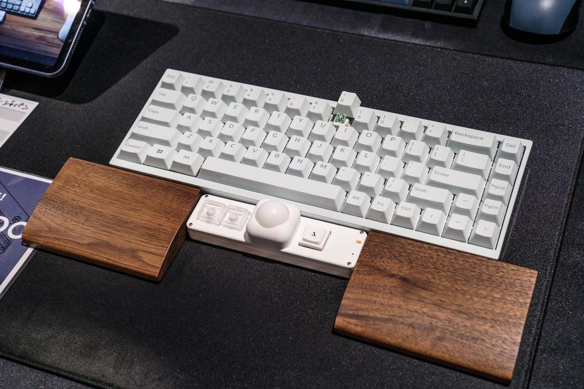 もうすぐクラファン開始の「Nape Pro」がKeychronの最新キーボードと 