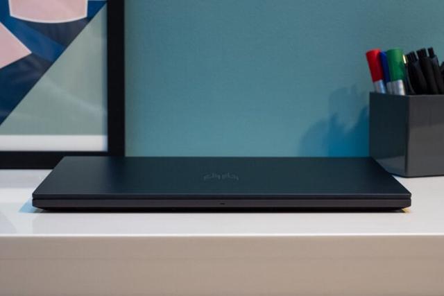 Acer-Predator-Triton-14-03-768x512