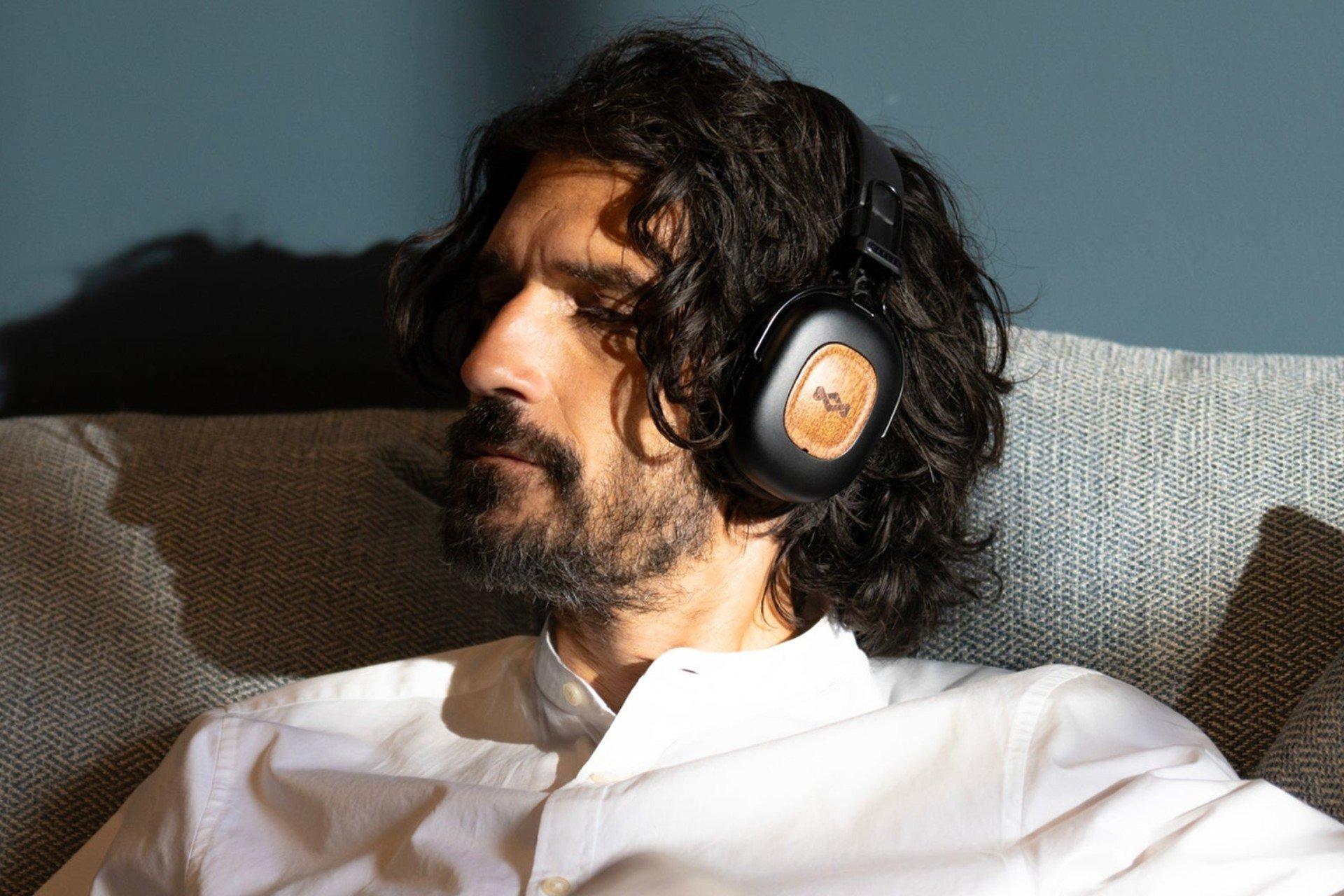 Alienwareの新作ゲーミングヘッドホン、悪くないけど個性も弱め