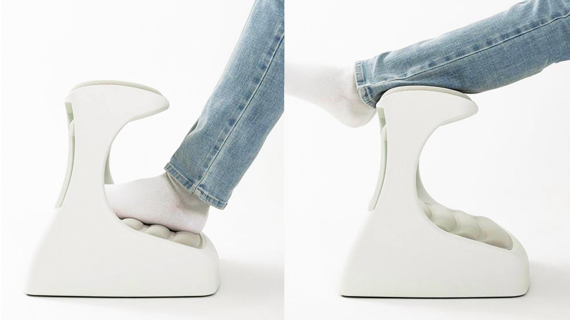 座り疲れの原因は足元らしい。14度のつま先上げでデスクワークを快適にしてみない？