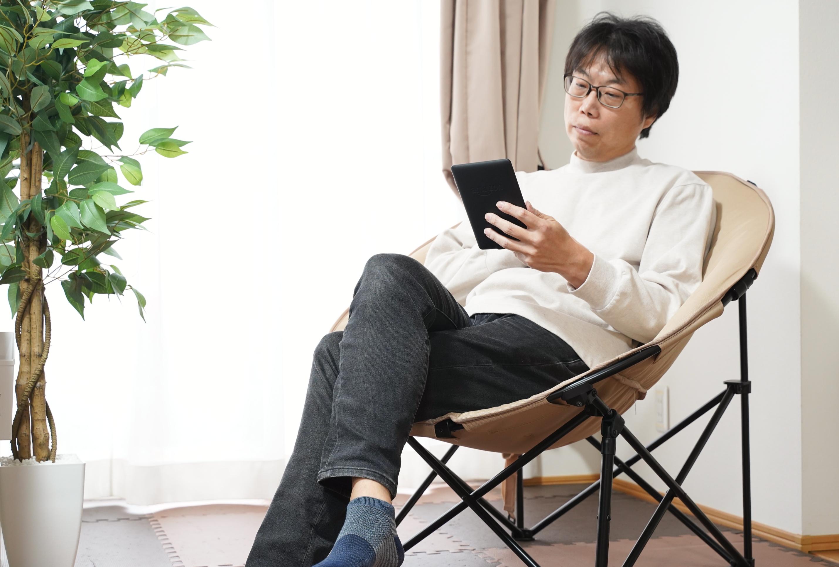 ふかふかムーンチェアで「ドカッと座れる席」できました