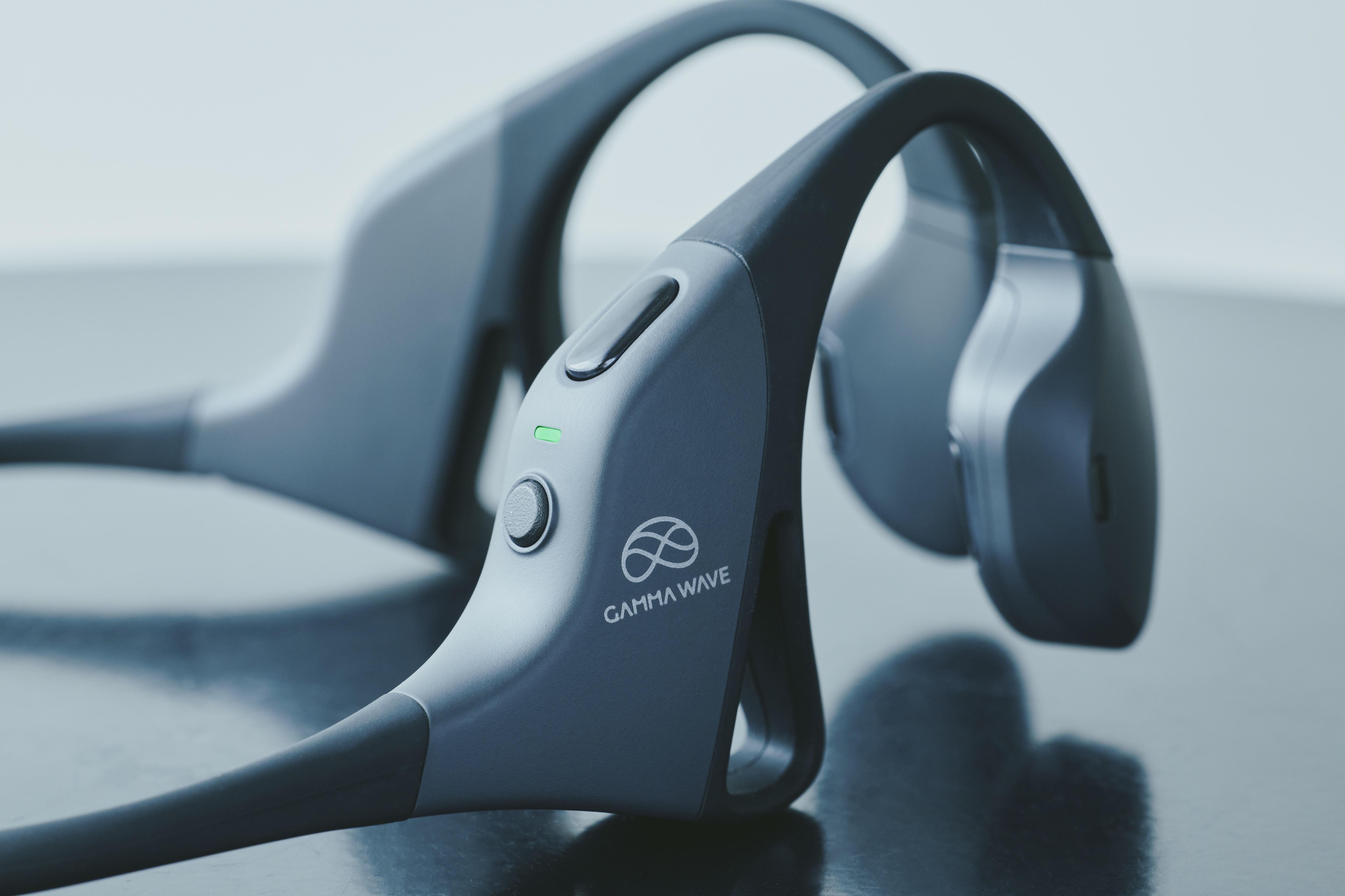 音楽を聴きながら脳に刺激を。kikippa イヤホンが実現する｢新時代の