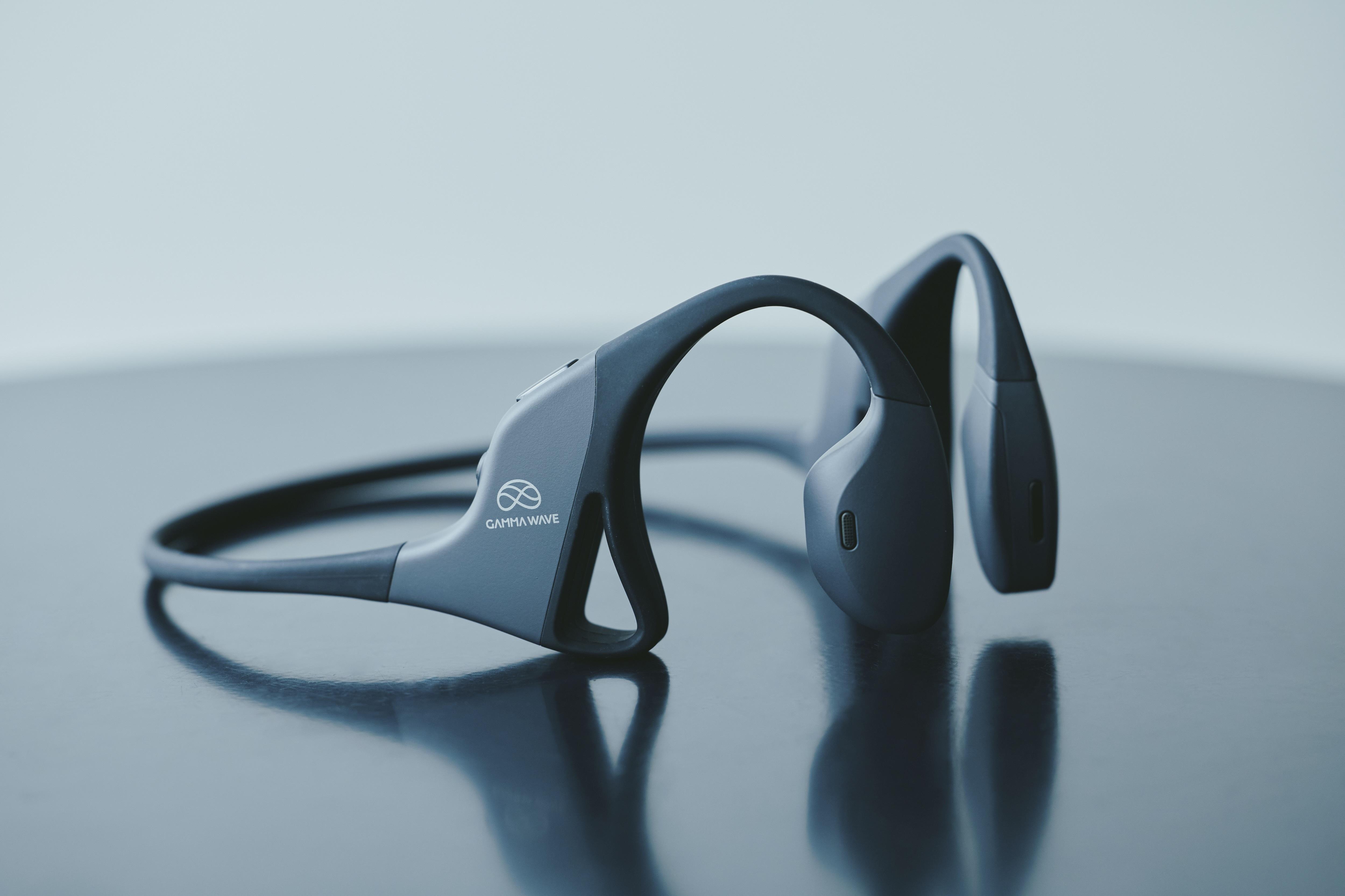 音楽を聴きながら脳に刺激を。kikippa イヤホンが実現する｢新時代の