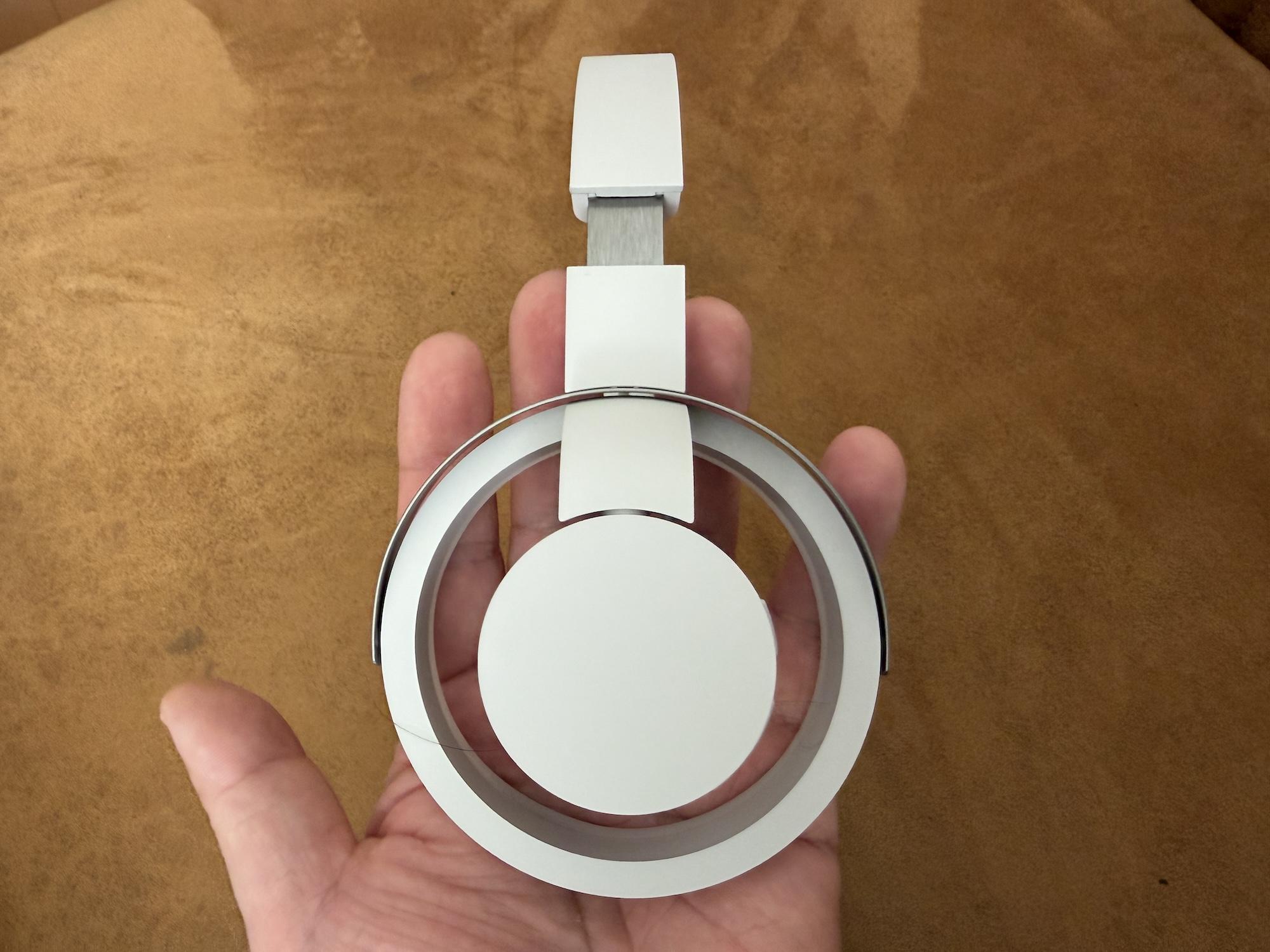 nwm（ヌーム）ONEをセールで購入──編集部で“推し”された謎がわかりました