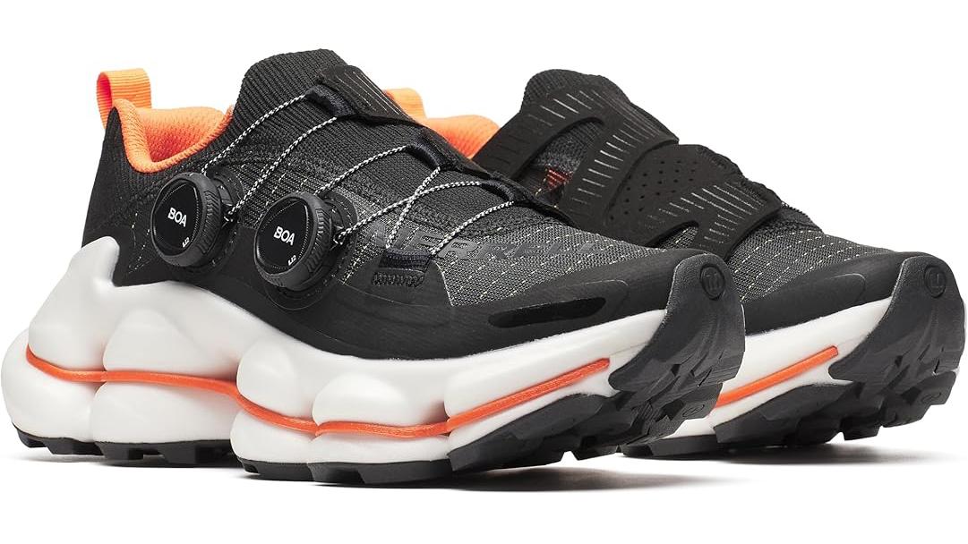 夏はこれ一足でいける。水陸両用トレイルシューズ | ギズモード・ジャパン