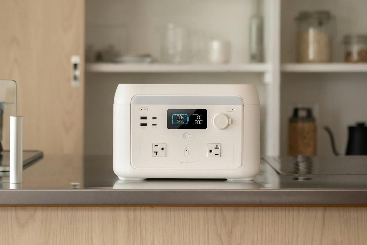 防災・キャンプ用だけはもったいない。使うほどポイントが貯まるポタ電「Solarich」がセール中