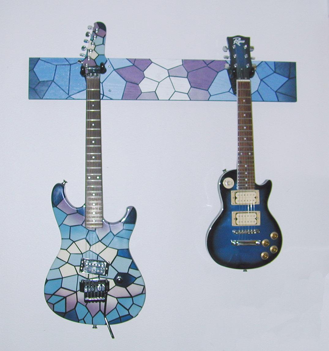 Eインク搭載のエレキギター、曲や気分で色を変え放題 | ギズモード