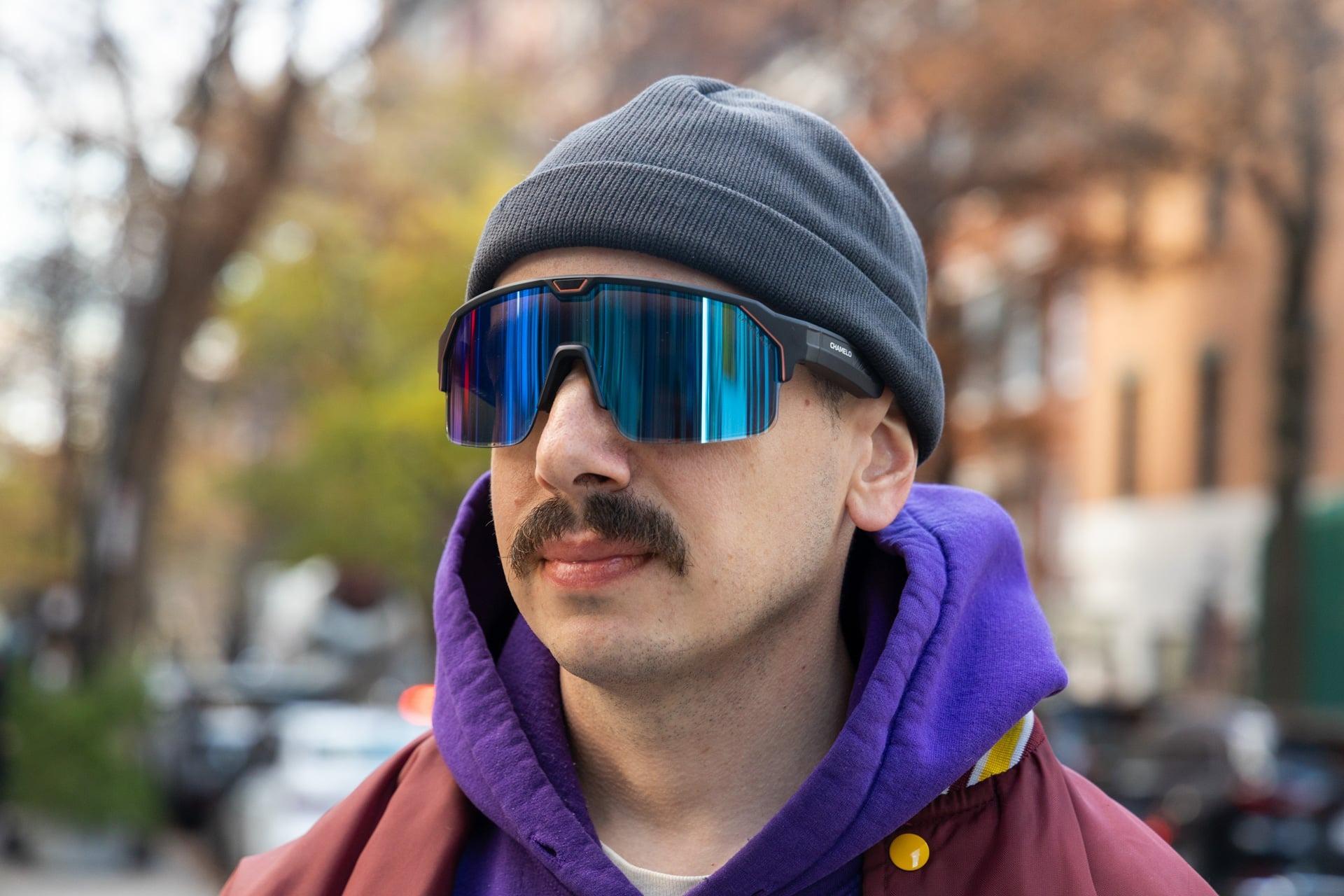 ミュージックシールド｣って何だ!? 見た目がイカつい音特化型スマート