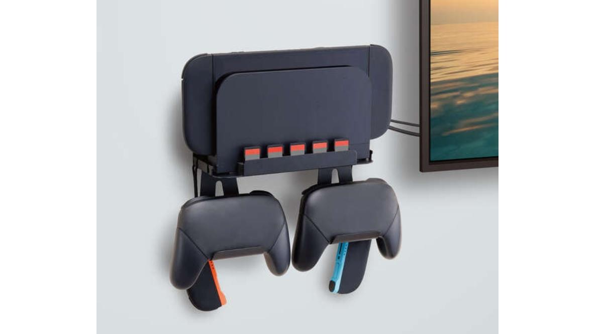 正解はそこ（壁）だったか！ Switchシリーズ、壁掛けスタンドほしすぎる