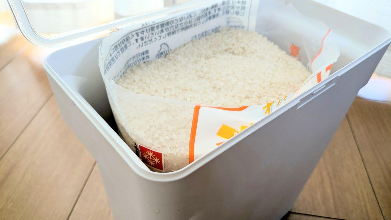 詰め替えが苦手だから米びつはこれ一択!2代目もやっぱりコレに決めました