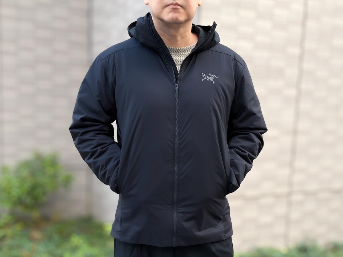 冬の“ちょっとそこまで”から登山まで。 アークテリクスのフード付き 