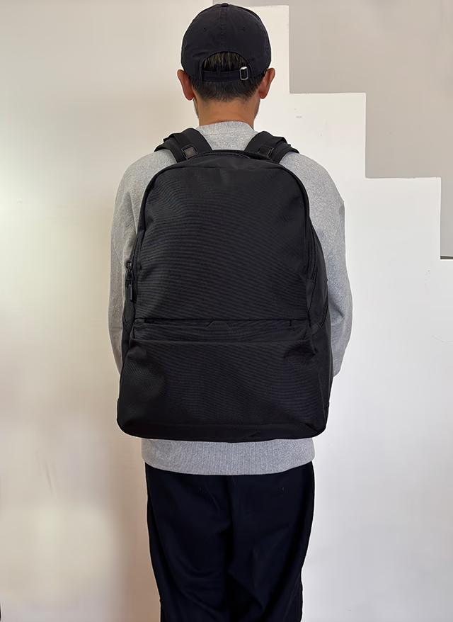 2026年の相棒はこのバッグで。メイドイン日本の隠れ良品 | ギズモード