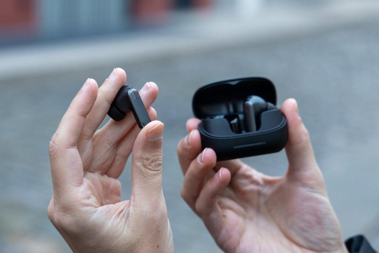 JLab Epic Pods ANC。長所はバッテリーもちのよさ！ 短所は｢普通｣すぎること？