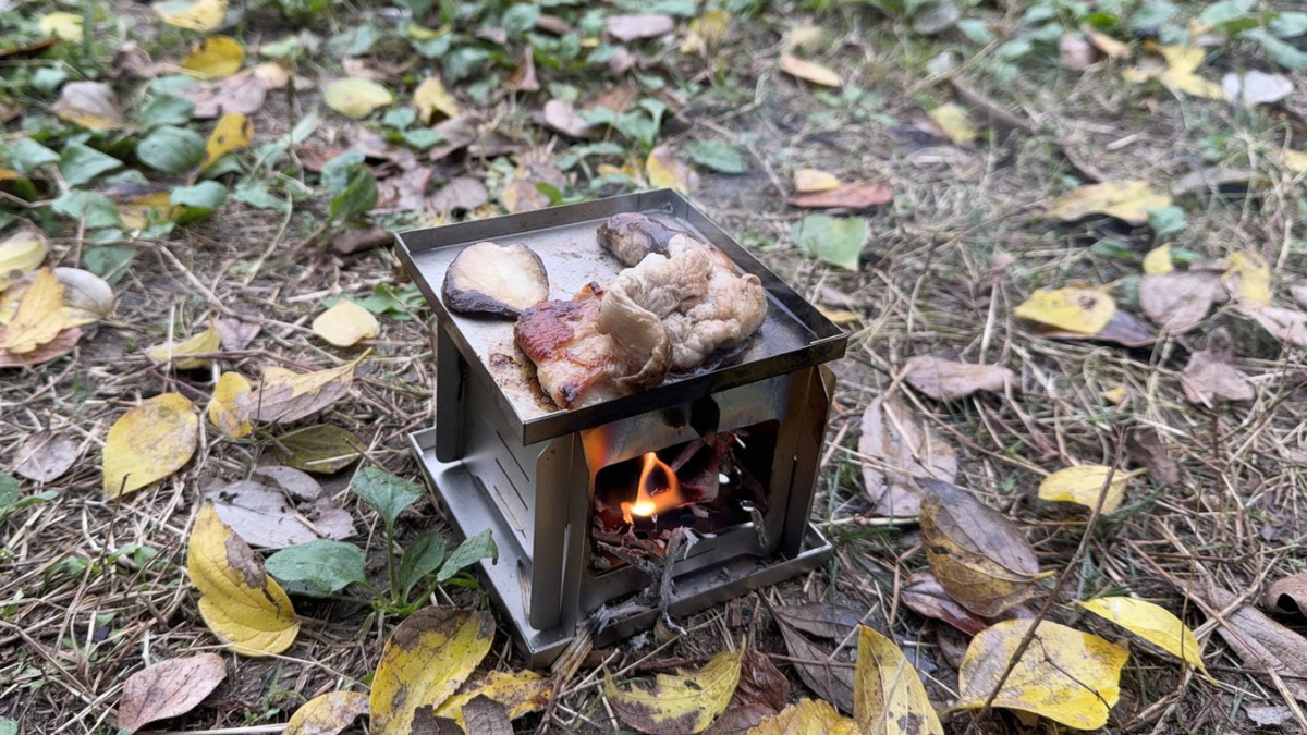 要件 焚石矢 10月末まで 焚き火台、重くて家に放置してない？ ポケットに入る｢113gの装備｣で