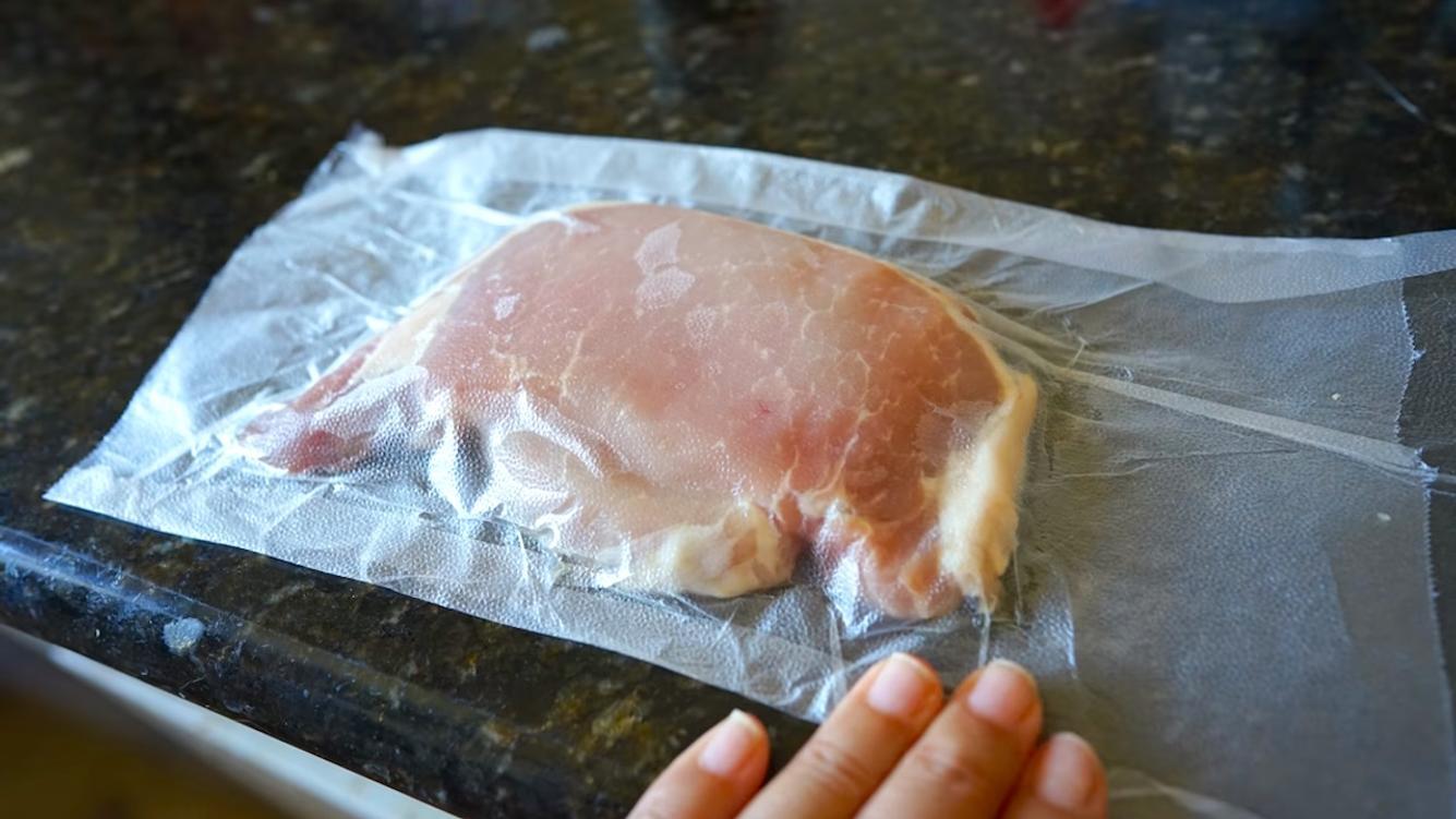 ラップ以上、真空パック未満のプレスンシールで「食材の冷凍ストレス」が激減した