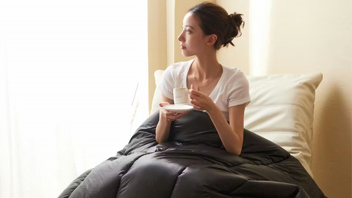 “暖かい＝重い”じゃなかった。寝返りしやすい新感覚の掛け布団