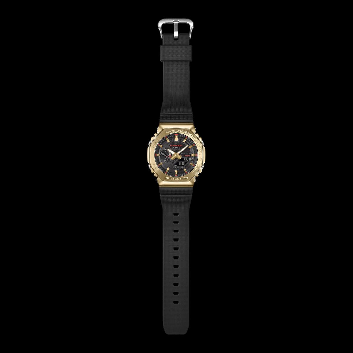 景気が良すぎるデザイン。金色の千里馬G-SHOCKで2026年を走り抜けよう 
