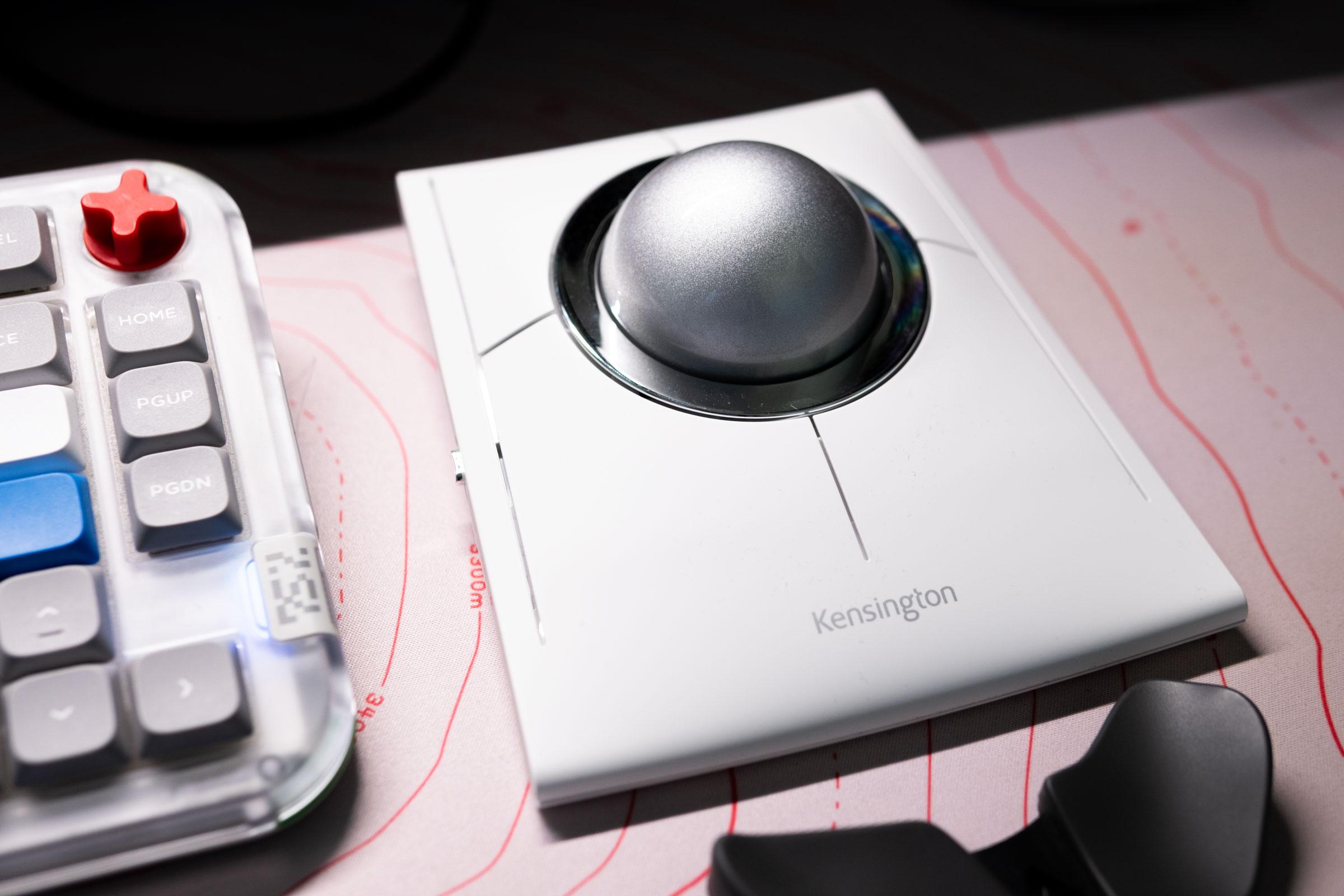 【ほぼ新品】Kensington SlimBlade Pro EQトラックボール SlimBlade™ Pro EQ トラックボール | トラックボール | Kensington