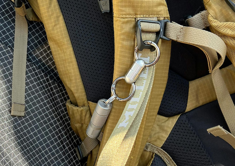 すぐ使いたいモノをぶら下げておくツール。あれ、どこいった？をなくす