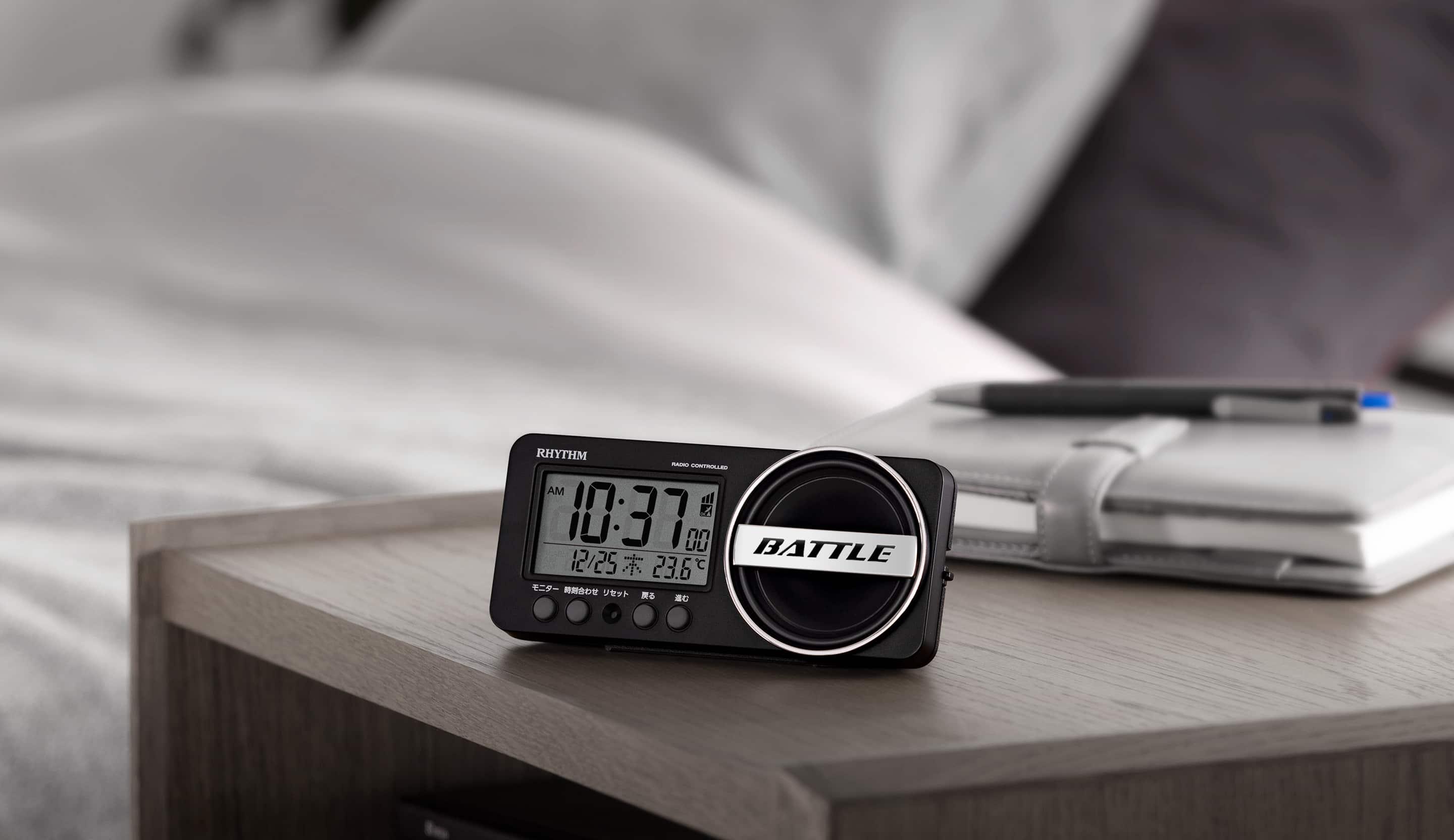 新年は、絶対起きられる自分になる。コンパクトな「爆音」目覚まし