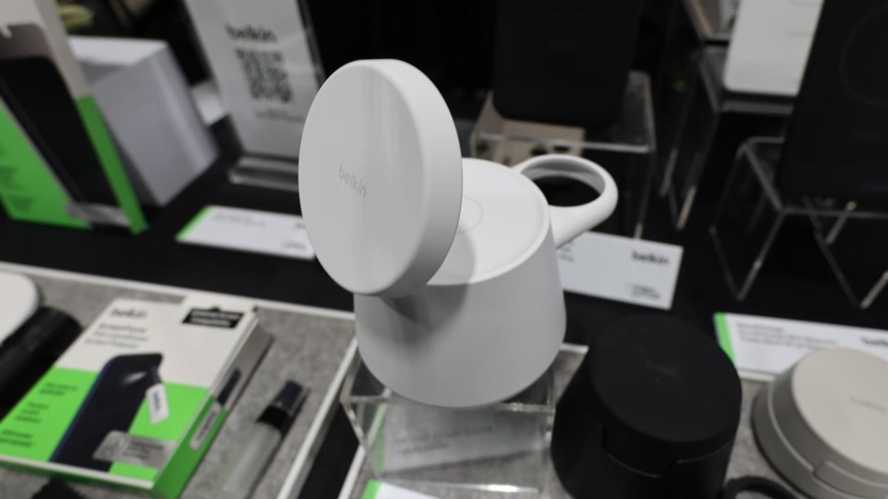 コスプレテイルズ エロ 年齢: 30代