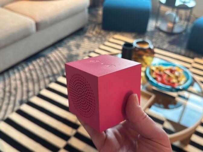 【明日23日15時まで引渡し可最終値下げ】IKEAスピーカー VAPPEBY ヴァッペビー Bluetooth スピーカー, 第3世代 ホワイト