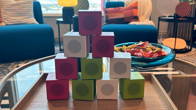 ❤️レタパ【送料込】エイミーイストワール☆スピーカー スピーカー界の『スイミー』。IKEAから｢100台つながる｣スピーカーが
