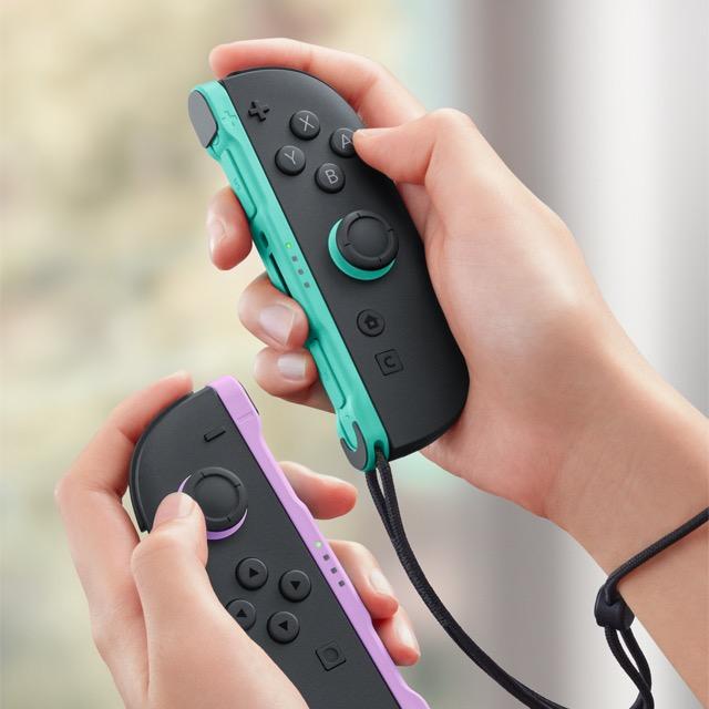 新年、ゲーム機もお色直し。Switch 2とPS5周辺機器に新色登場