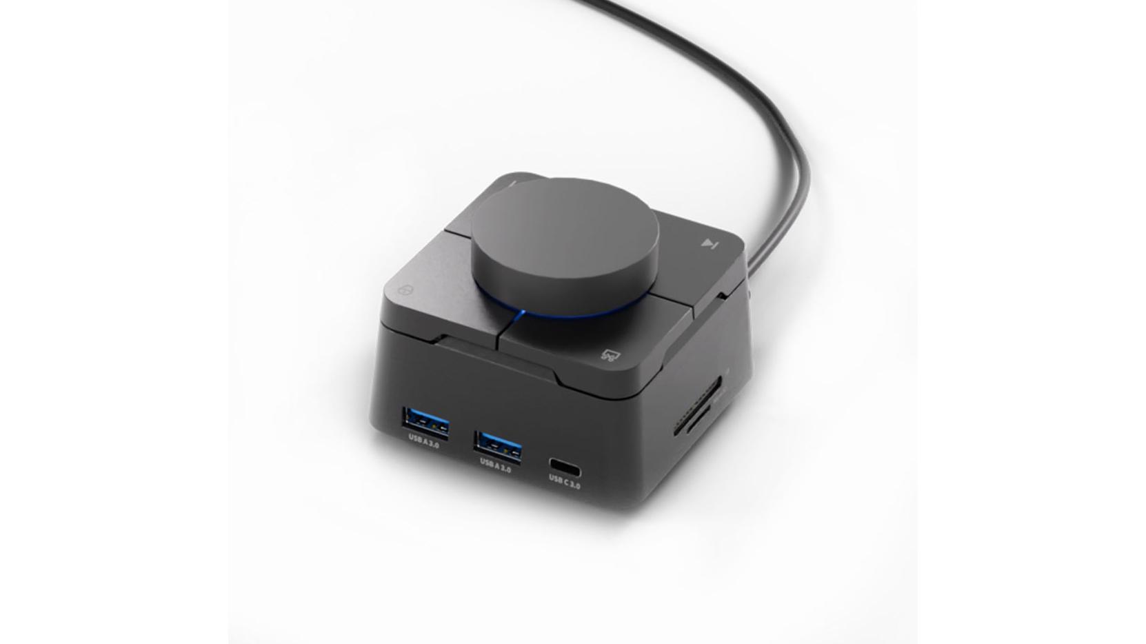 SDカードスロット付き!? そのままバックアップOKな2TB外付けHDD