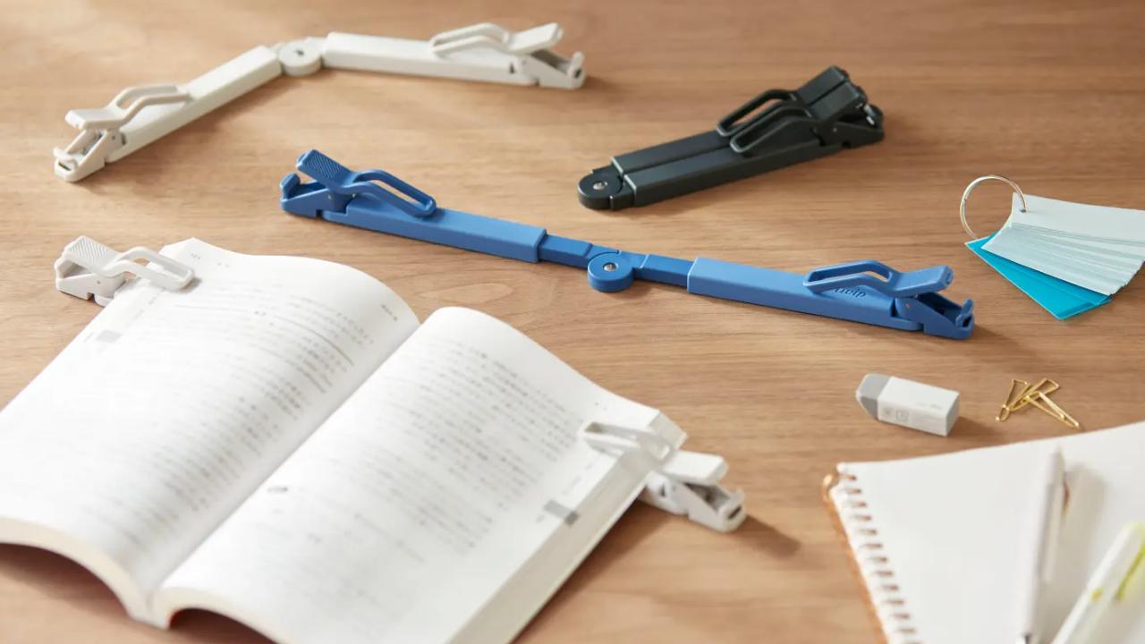 ブ厚い本も開いて固定。キングジムのブッククリップ優秀です