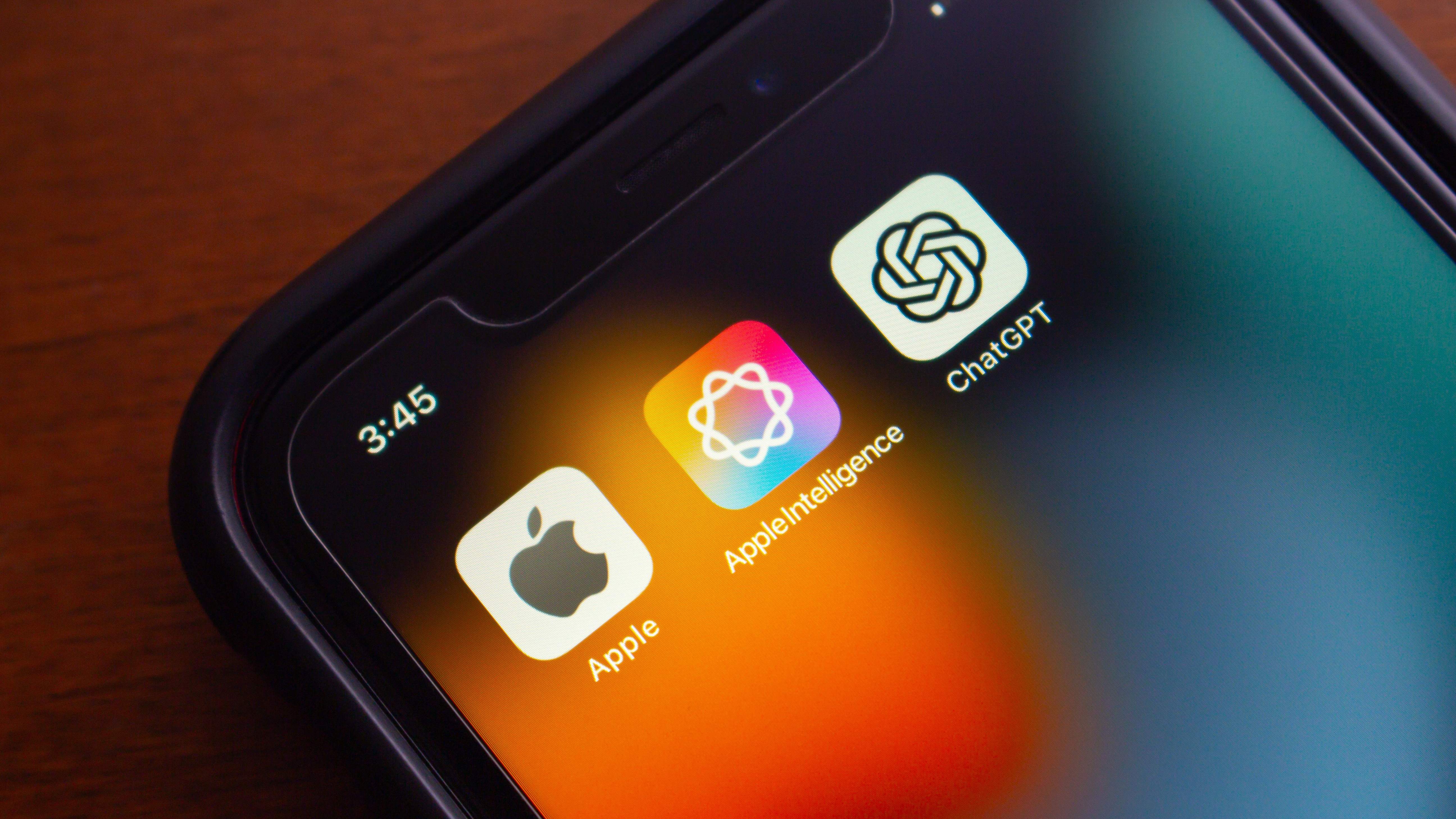 「Apple版ChatGPT」がくるかも。AI時代もiPhoneでいいのかも