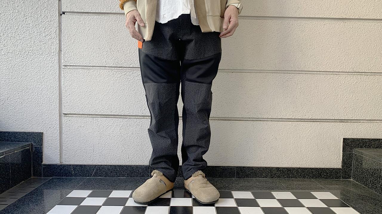 作業着らしからぬ見た目のパンツ。動きやすくて凄腕でした