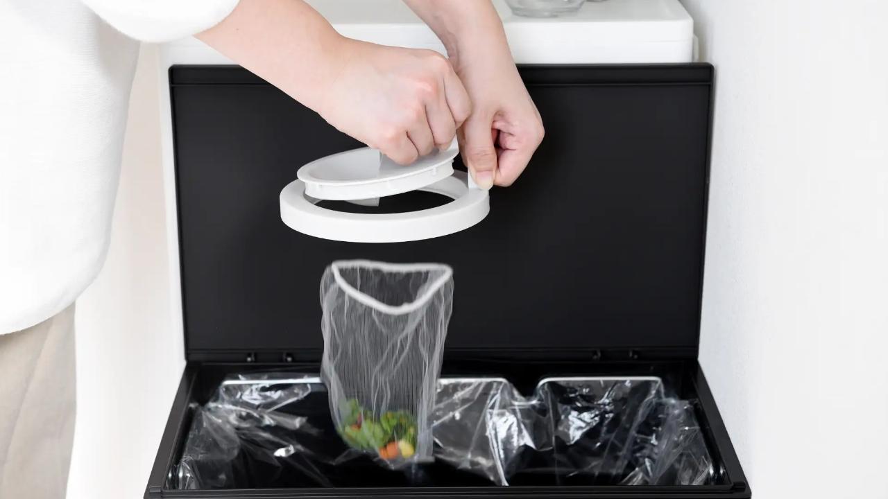 台所にエジソン降臨。排水口の水切りネット触れずに捨てられるカバー