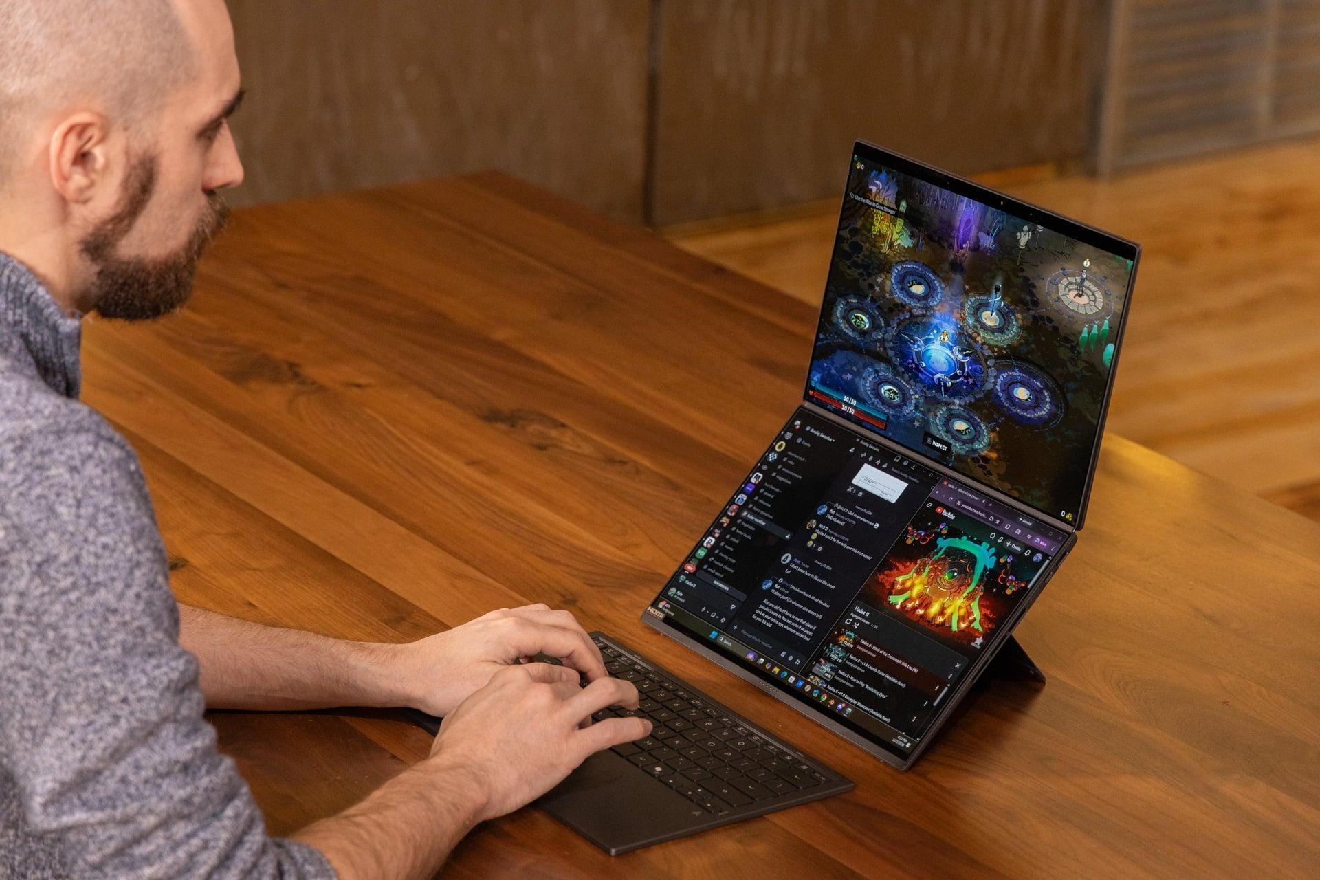 大画面より2画面がいい！縦列2画面PCのASUS Zenbook Duoで実感した