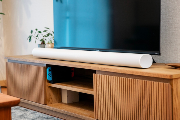 【極美品】sonos arc 元箱付属品完備　非喫煙　ペット無し 憧れのサウンドバーを迎えたら世界が変わった。たった1本で至福の立体