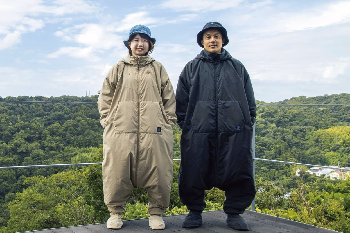 “ちょい羽織り”の最適解。第5世代モモンガは部屋でもベランダでも心強い