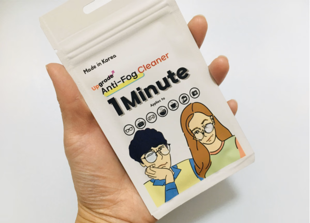 拭くだけでメガネが曇らなくなる魔法のクロス。お風呂に入っても視界クリアで正直びっくりした