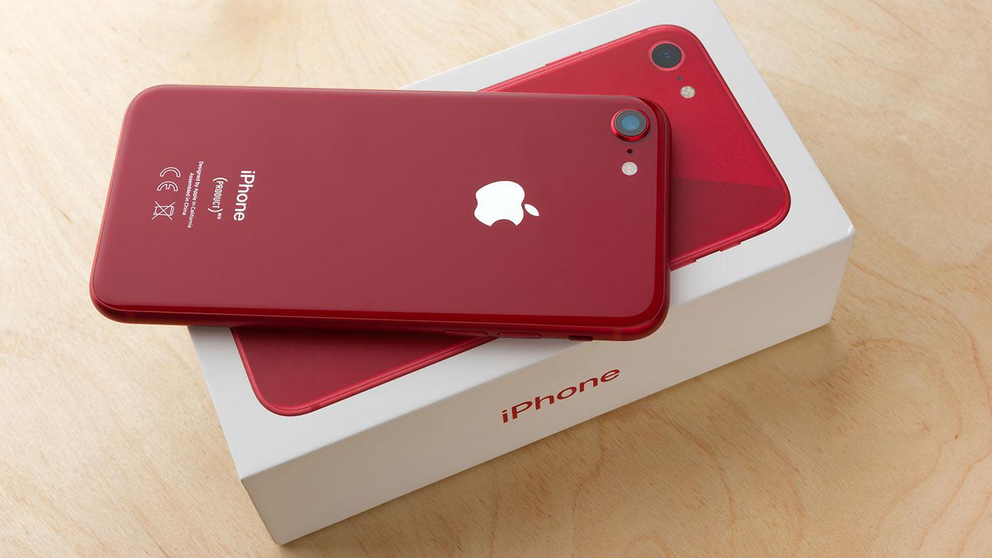 iPhone 18 Pro、本体カラーにディープレッドが追加されるかも