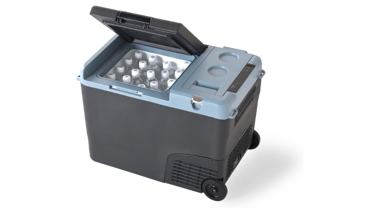 −18℃冷凍も60℃保温もOK。35Lポータブル冷蔵庫が“過去最安”で来た