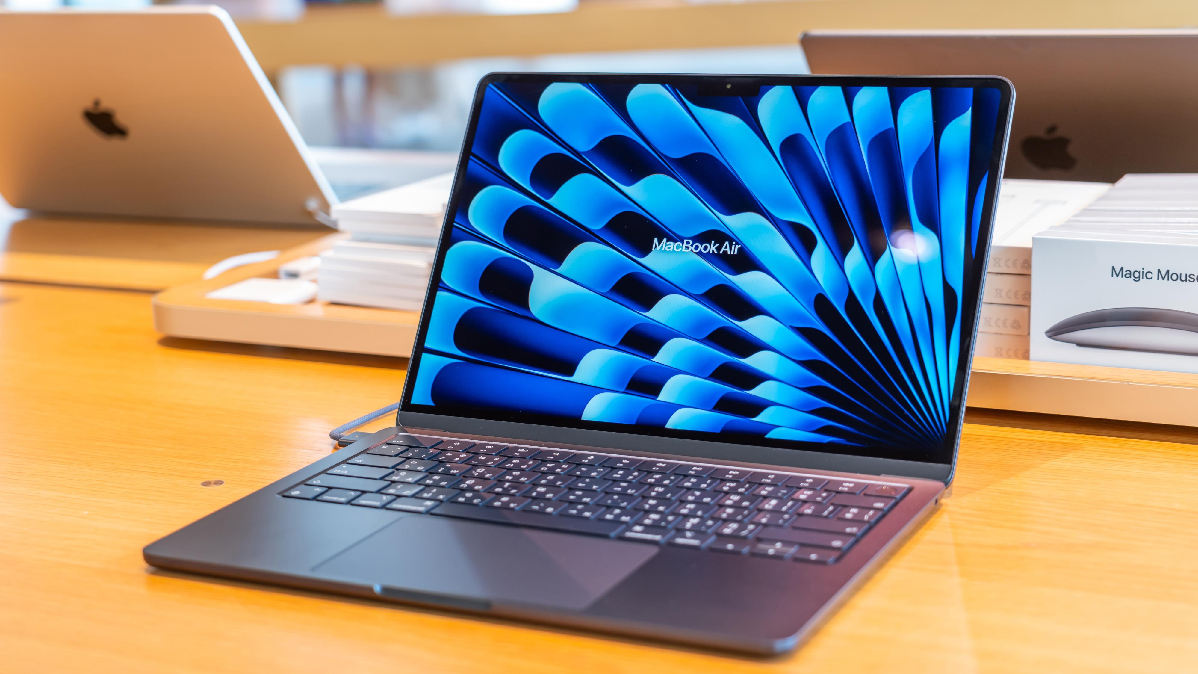 安価MacBookは「Apple版Chromebook」？狙うはiCloudサブスク増加