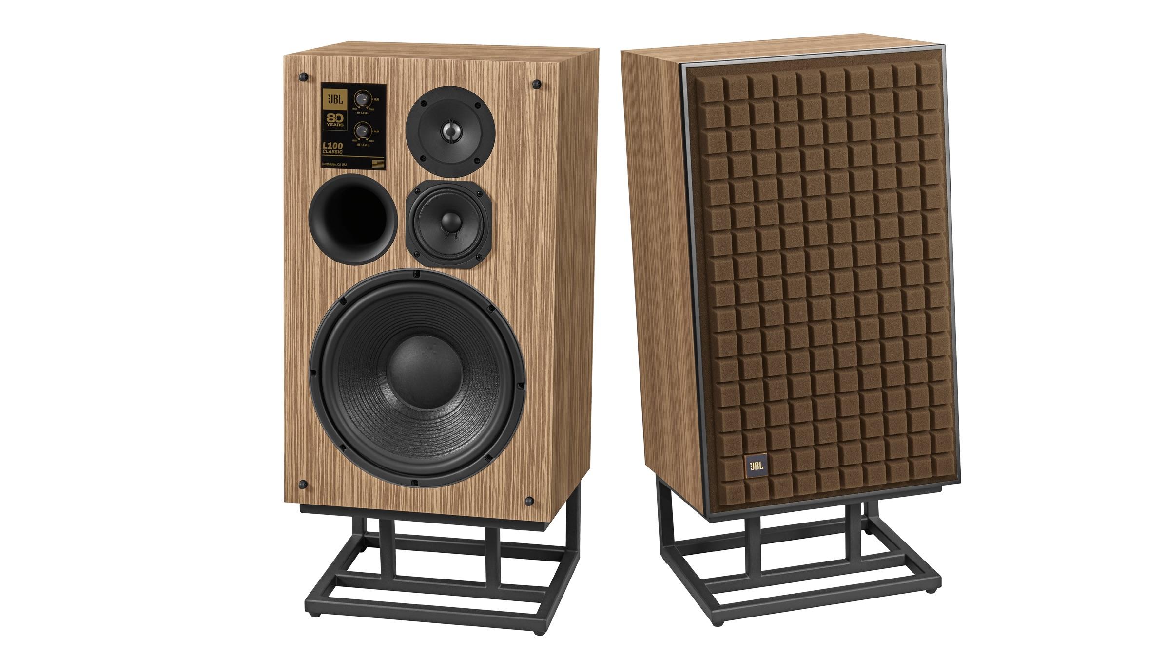 音のビームが壁に反射！ 手軽に3Dサウンド体験を得られるJBL｢Bar 5.0