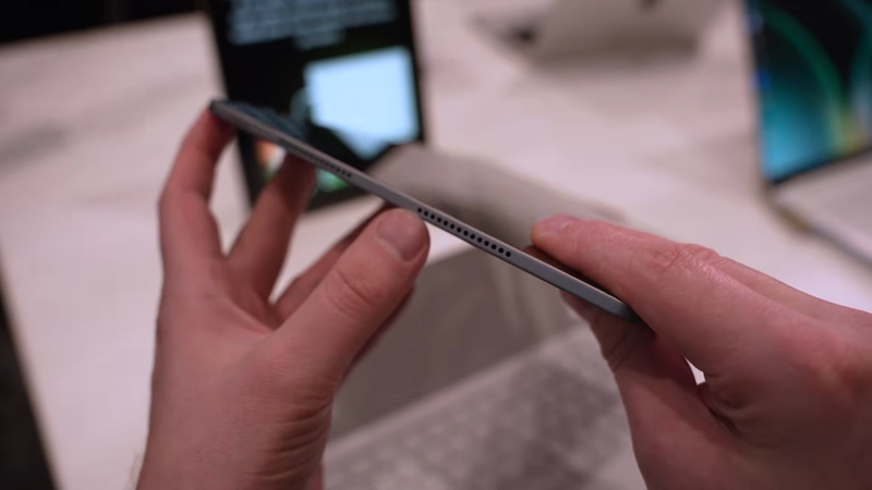 iPadを超える、厚さ4.8mmの極薄タブレット | ライフハッカー・ジャパン
